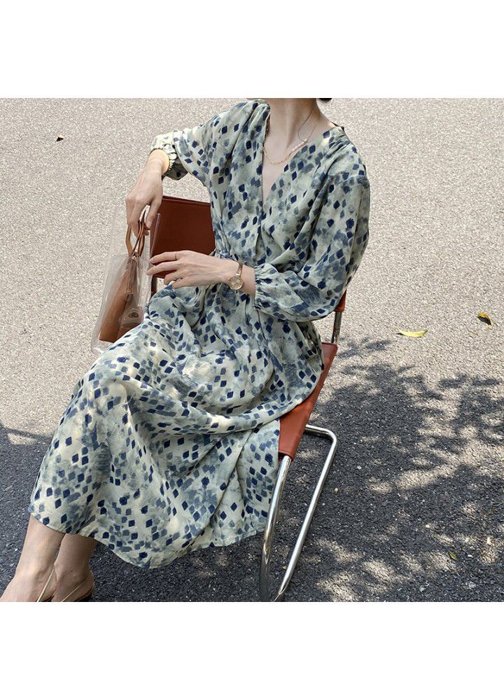 Zhicong evening waist V-neck Lantern Sleeve floral dress summer 2021 loose French halo dye temperament dress 3370