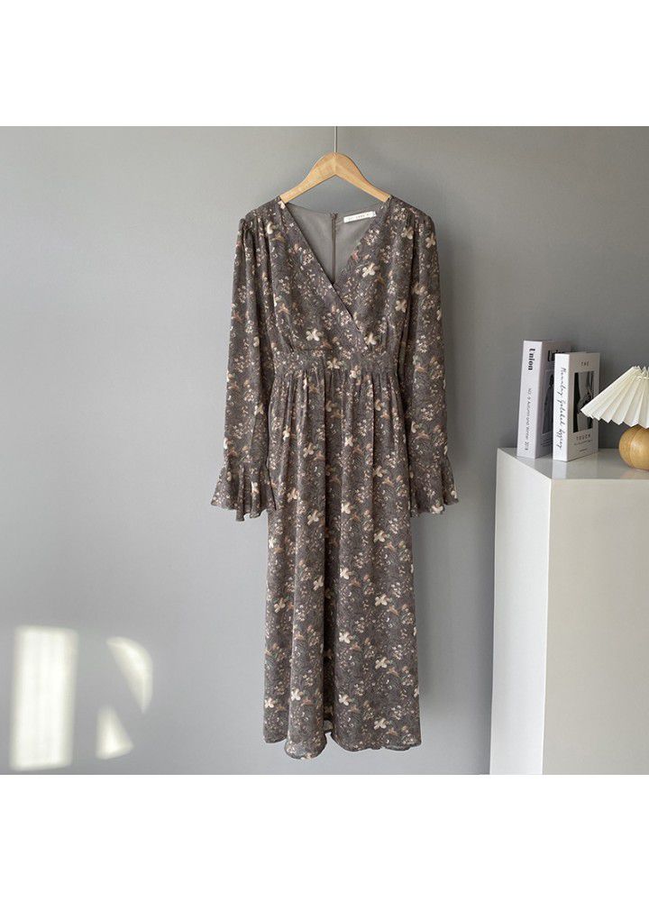 Zhicong evening waist V-neck trumpet sleeve floral dress spring summer 2021 new loose long sleeve dress 3367