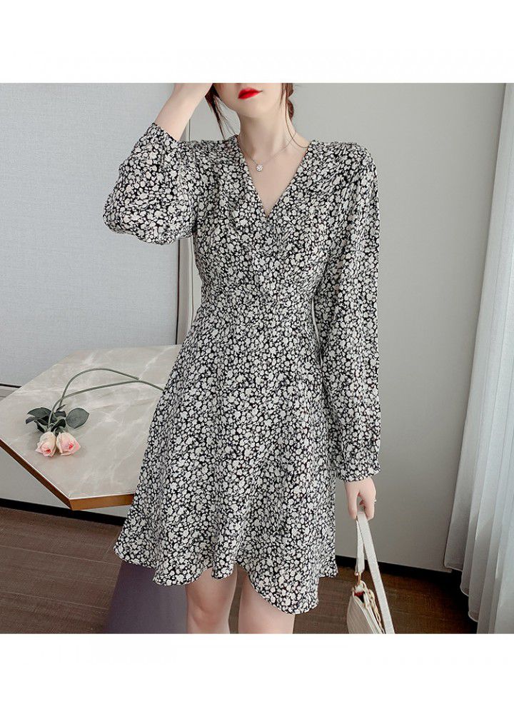 2021 spring and summer new fashion V-neck small fresh retro printed floral skirt Long Sleeve Chiffon dress for women