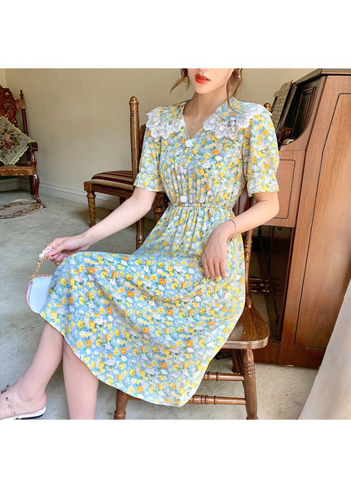 2021 new V-neck floral dress women's summer harvest waist shows thin temperament fairy skirt gentle wind stitching skirt