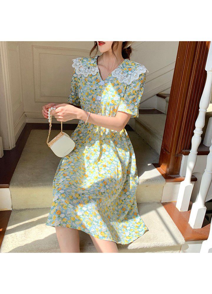 2021 new V-neck floral dress women's summer harvest waist shows thin temperament fairy skirt gentle wind stitching skirt