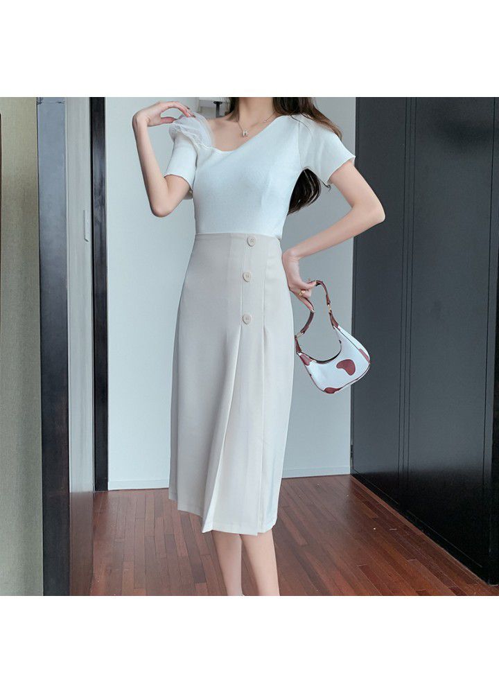 Mid length skirt for women in spring and summer