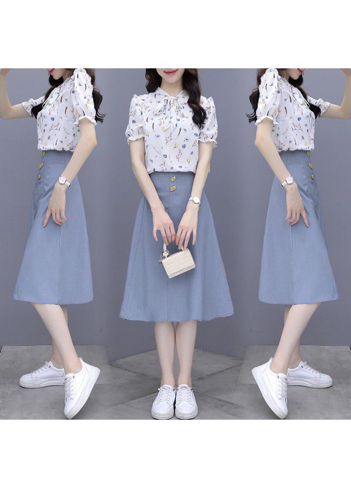 Skirt suit women's summer 2021 new short sleeve design dress with gentle wind and long skirt showing high temperament