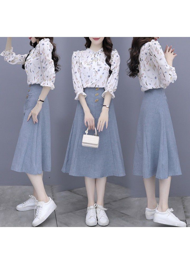 Skirt suit women's summer 2021 new short sleeve design dress with gentle wind and long skirt showing high temperament