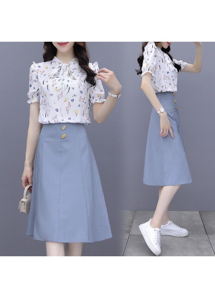 Skirt suit women's summer 2021 new short sleeve design dress with gentle wind and long skirt showing high temperament