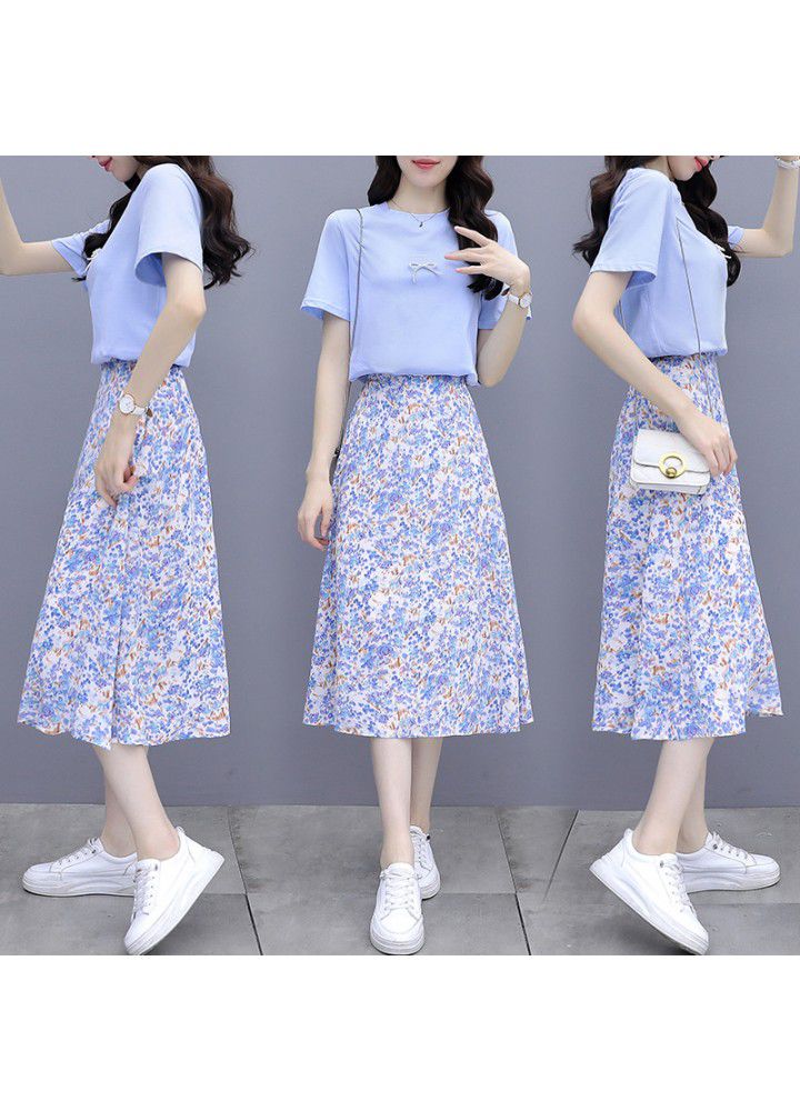 Skirt suit women's summer 2021 dress new knitted top small flowers gentle wind long skirt shows high temperament